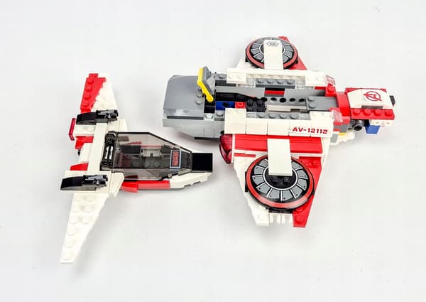 LEGO Avengers Elements Avenjet Jet Plane