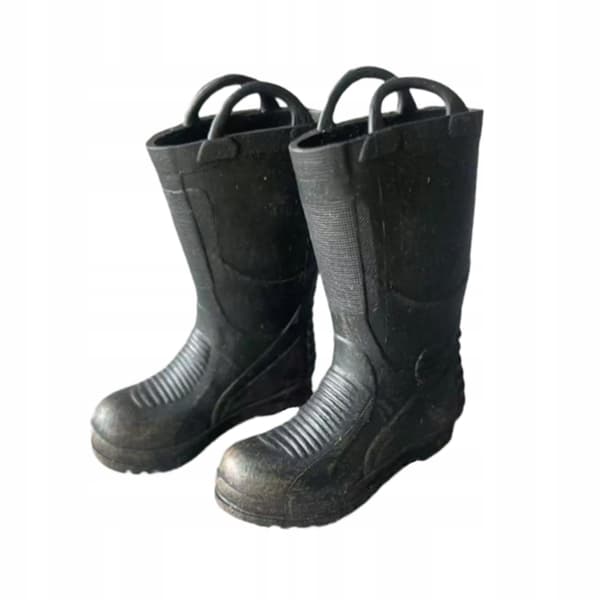 1/6 scale shoes. Doll’s house decoration set. Work boots for play