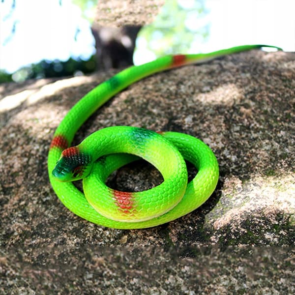 6x REALISTIC STRETCHY RUBBER SNAKE – SQUISHY TOY – PRANK GADGET