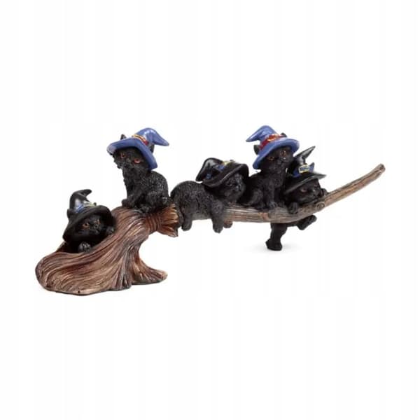 Puckator figurine: Black cat playing on a broomstick