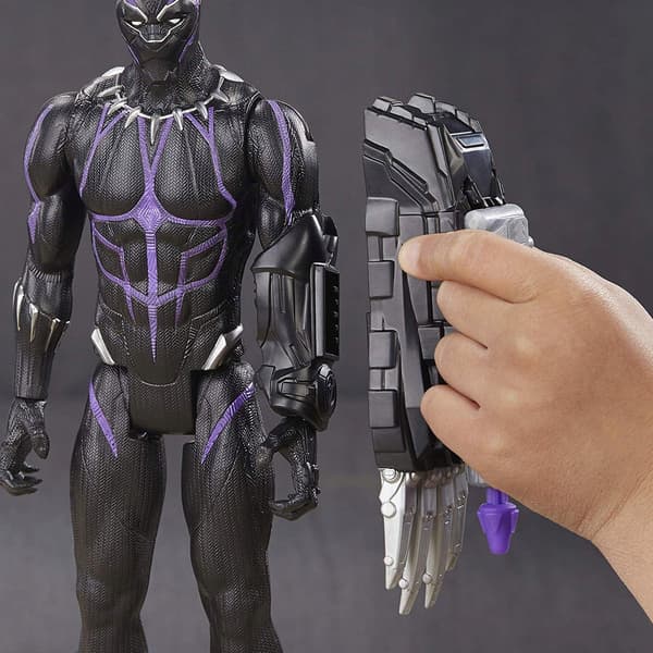 AVENGERS FX 2 Interactive Black Panther Figurine 2