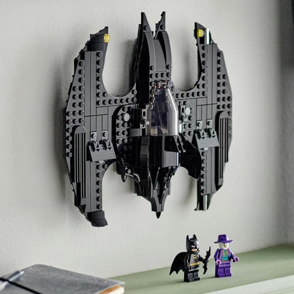 LEGO Batwing: Batman vs the Joker 76265, 357 pieces