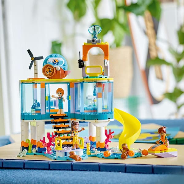 LEGO Friends 41736 Maritime Rescue Centre