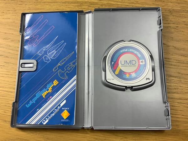 WIPEOUT PURE – the perfect disc – complete set with PL PSP