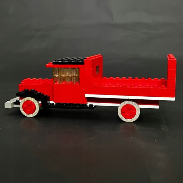 317 LEGO Truck