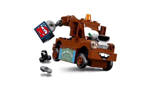 LEGO Juniors 10733 Scrap’s Scrapyard
