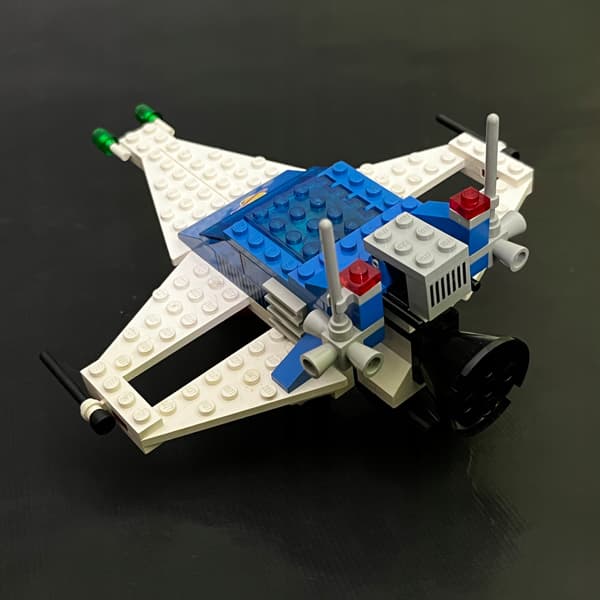 6890 LEGO Space Cruiser