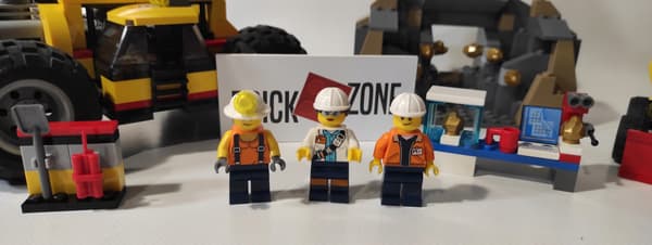 LEGO City: 60186 – Heavy-duty mining drill