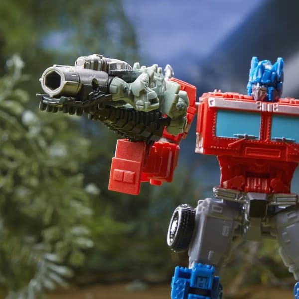 Hasbro Transformers Skullcruncher figure