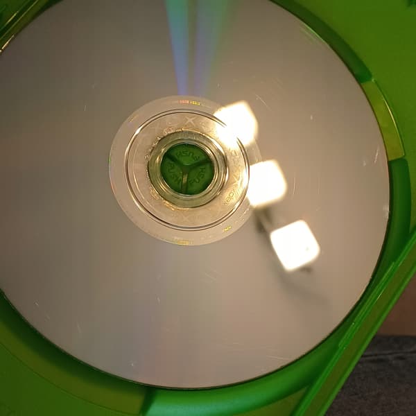 Silent Hill 4: The Room, Xbox
