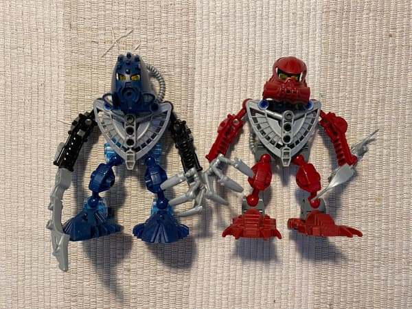 Lego BIONICLE Warriors: Karzahni (8940)