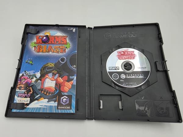 NINTENDO GAMECUBE WORMS BLAST ORIGINAL