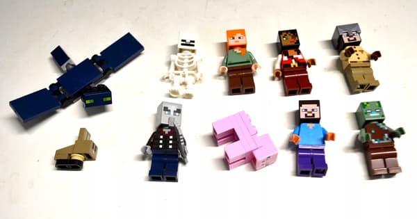 Lego Minecraft Minifigure Set (10 pieces)