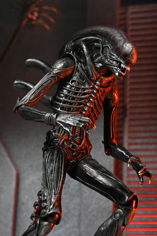 Alien: Romulus 18 cm Ultimate Xenomorph Figure XX121 by NECA