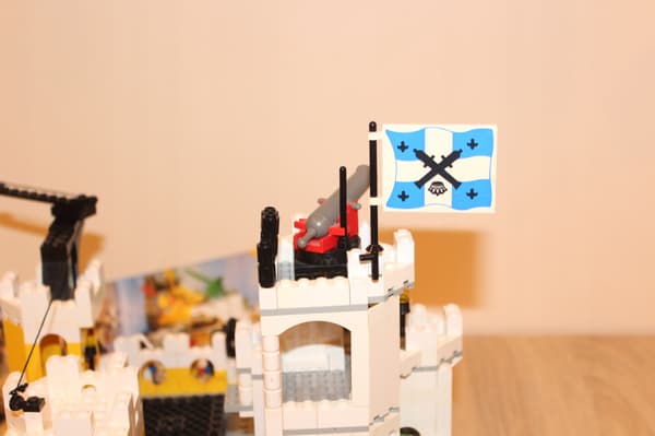 LEGO PIRATES ISLANDERS 6276-3 with INSTRUCTIONS: Eldorado Fortress SET