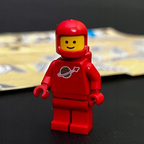 6890 LEGO Space Cruiser
