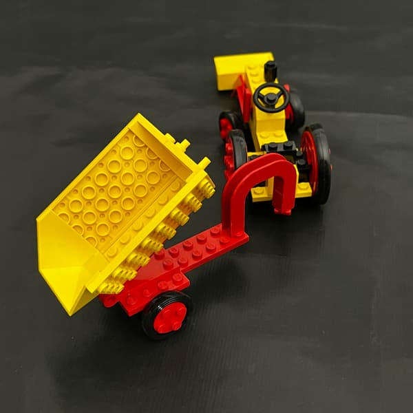 378 LEGO Tractor