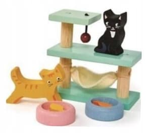 Wooden cat figurines with accessories