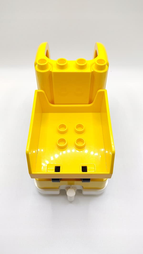 Lego Duplo tipper lorry building blocks