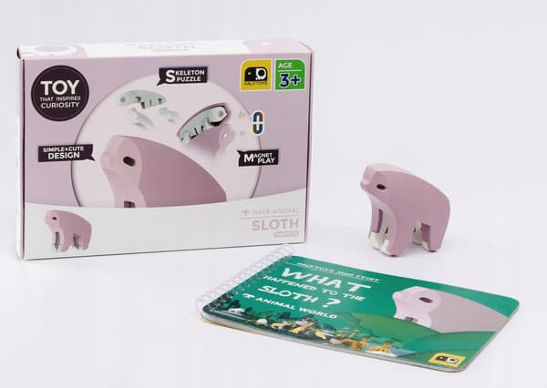 HalfToys Magnetic Fold-out Sloth with a book