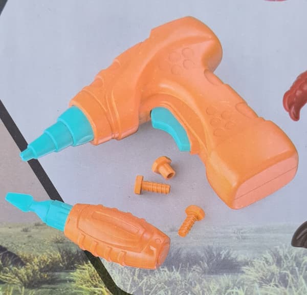 DINOSAUR SET: DINOSAUR HEAD, STORAGE CASE WITH ACCESSORIES