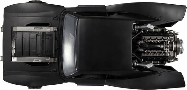 HOT WHEELS 1:10 RC BATMOBILE, remote-controlled