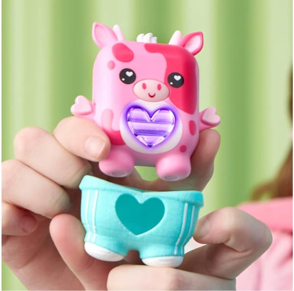 Nanomals MOOTILDA INTERACTIVE Pet Figurine – 70+ Sounds and Reactions – 5+
