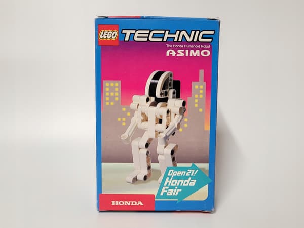 Lego Technic Honda Asimo Humanoid Robot 1237 MISB 2001 Father Christmas Christmas tree