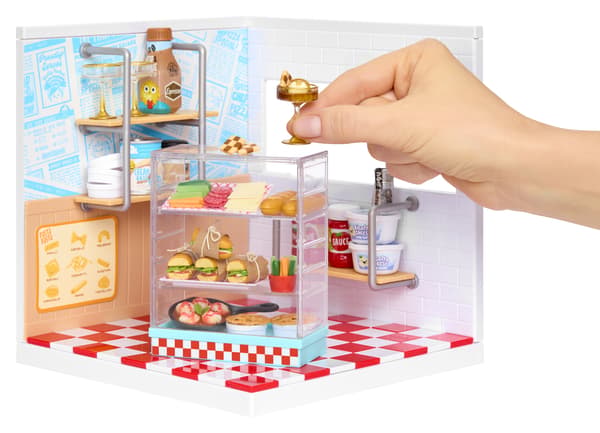 MGA Miniverse MGA – Make a Mini Pizza Shop