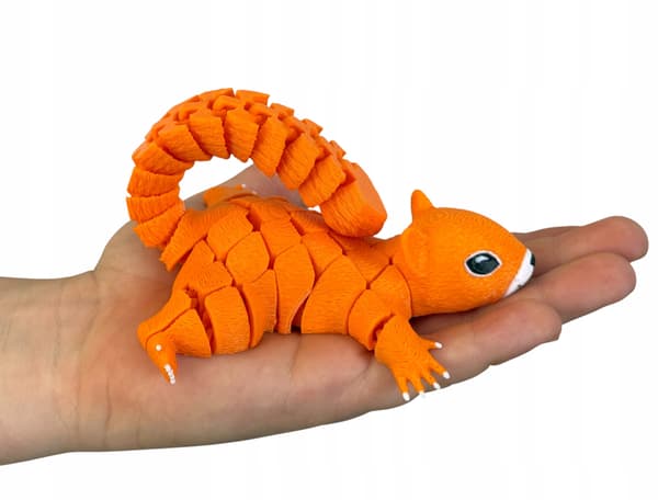 3D Segmented Squirrel – Your movable, stress-relieving friend, a toy