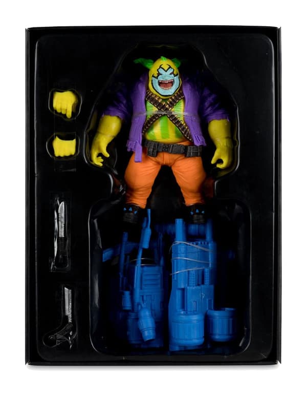 Spawn action figure: The Clown (Black Light Edition) (Gold Label) 30 cm