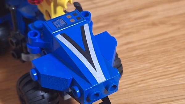 LEGO 1558 Mobile Command Trailer 1986 – a unique space set.