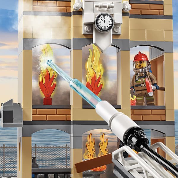 LEGO City 60216 Downtown Fire Station Set