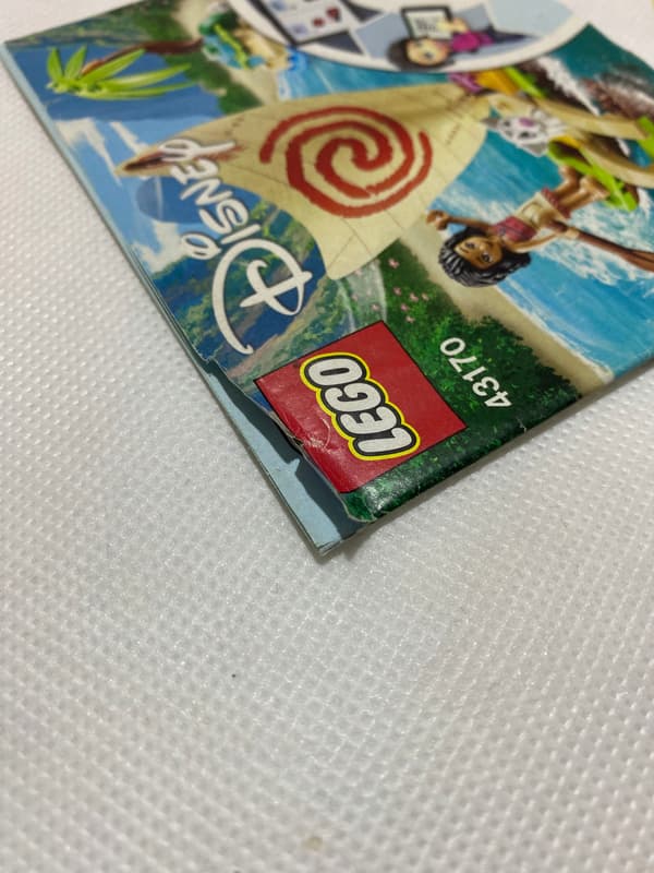 LEGO Disney 43170 Moana’s Ocean Adventure – SECOND-HAND, COMPLETE SET