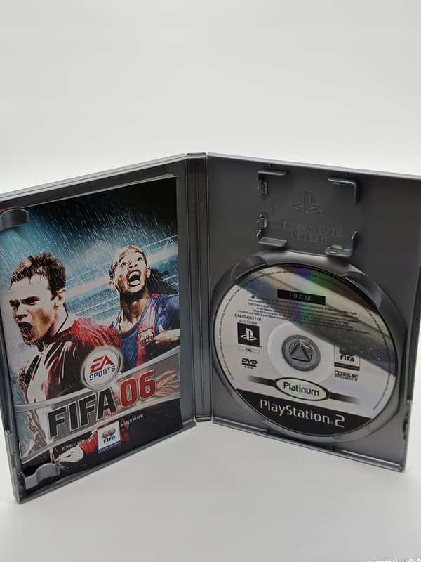 FIFA 06 Platinum for Sony PlayStation 2 (PS2)