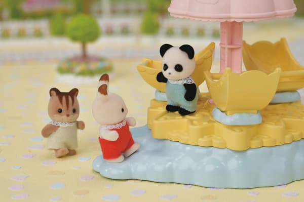SYLVANIAN FAMILIES FUN STAR CAROUSEL 5539