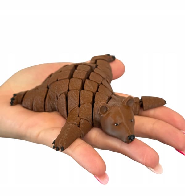 3D realistic brown bear figurine, posable, gift, toy