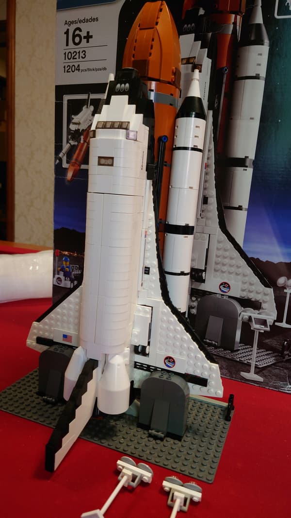 LEGO Creator 10213 Shuttle Adventure – second-hand