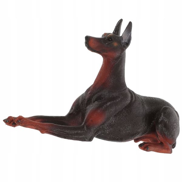 A TABLE-TOP DOBERMAN – AN ELEGANT AND DURABLE RESIN ORNAMENT