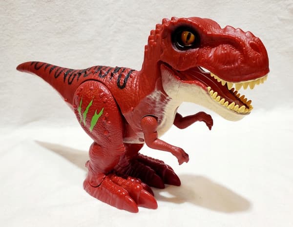 ZURU Interactive Dinosaur: Walks, Glows, Makes Sounds – Attacking T-Rex (Red)