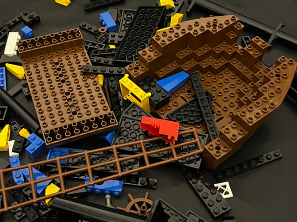 6274 LEGO Governor Broadside’s Ship