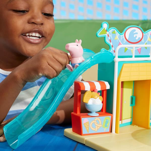 HASBRO Peppa Pig Peppa’s Water Park Set
