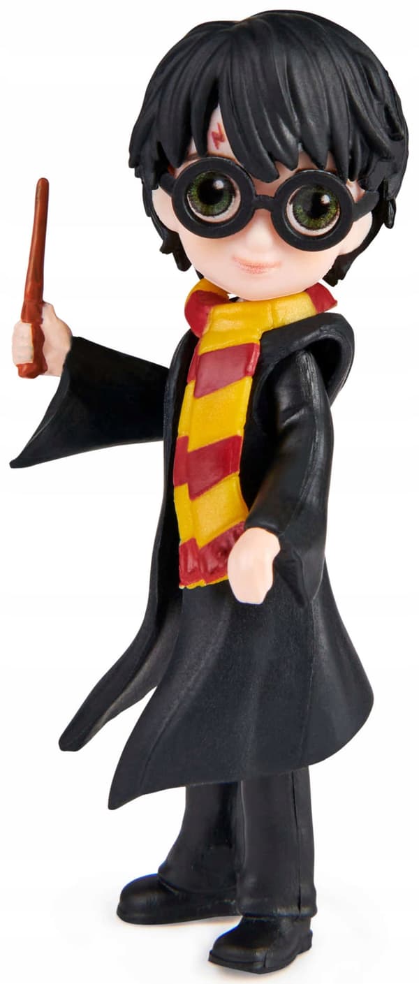 HARRY POTTER FIGURINE WITH WAND, 7 CM