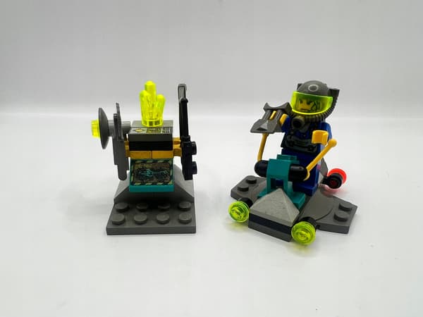 LEGO 4910 Rock Raiders Underground Scooter