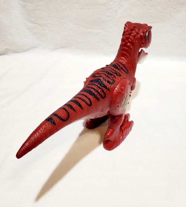 ZURU Interactive Dinosaur: Walks, Glows, Makes Sounds – Attacking T-Rex (Red)