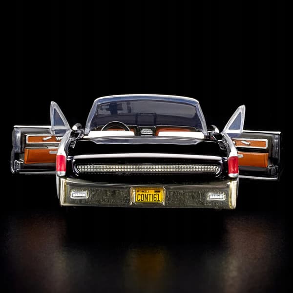 Hot Wheels RLC in a display case 61 Lincoln Continental in a display case