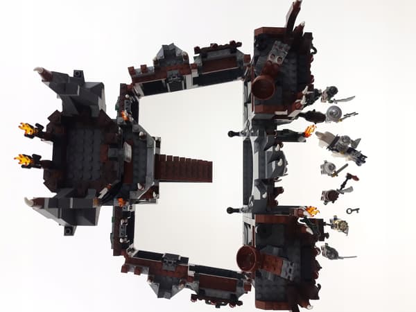 LEGO Castle 7097 Mountain Troll Fortress