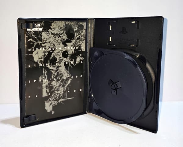 METAL GEAR SOLID 3 SUBSISTENCE PS2 NTSC – BOX ONLY – NO GAME DISCS!