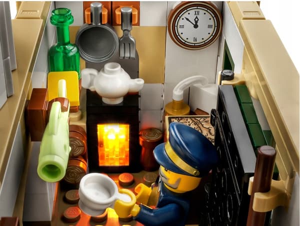 LEGO Ideas 21335 Mechanised Lighthouse