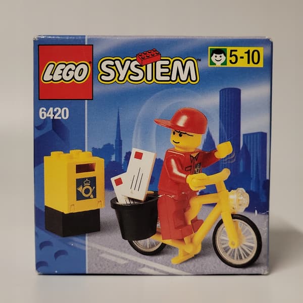 Lego System Town Postman 6420 – Post Office Minifigure on a Bicycle, MISB, 1998